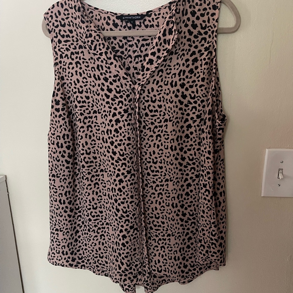 Animal print, detailed tank top